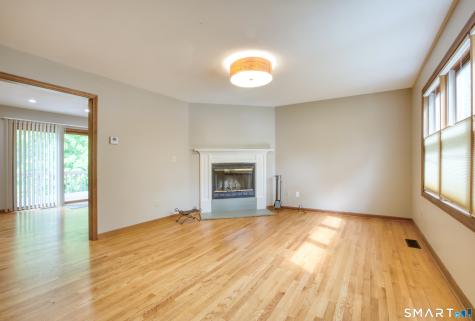 10 Clancy Road Branford CT 06405