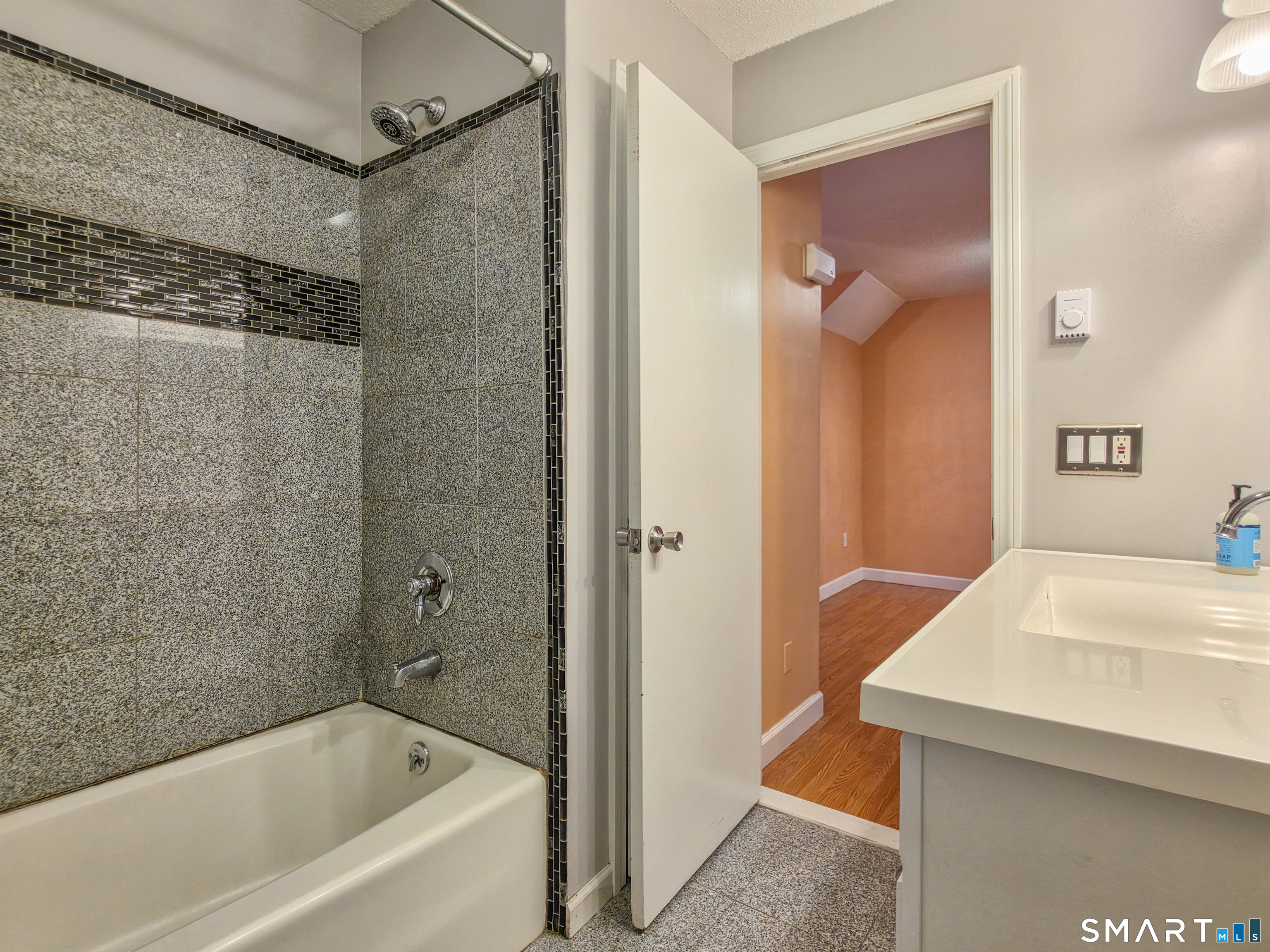 36 Wellington Drive Farmington CT 06032