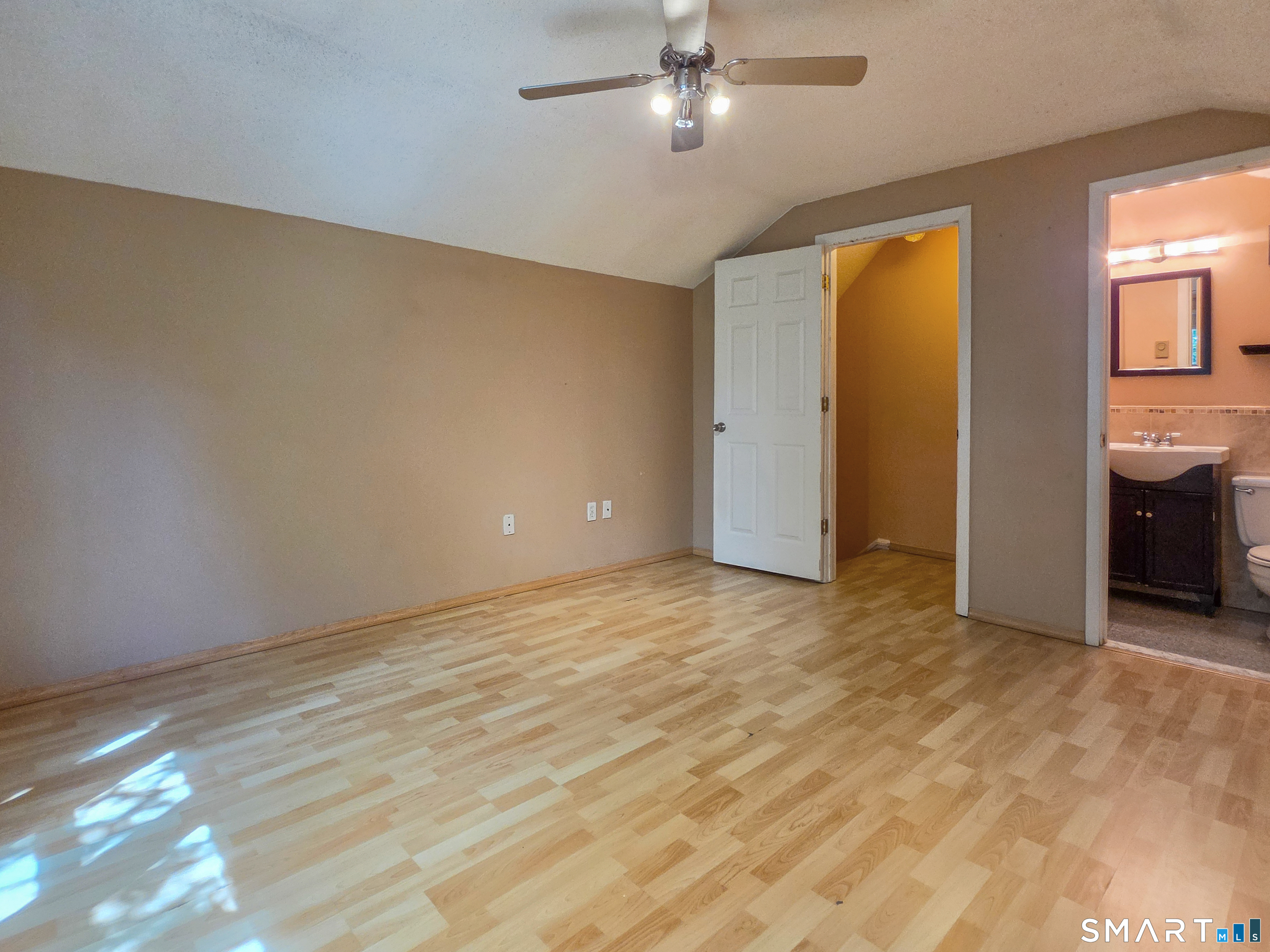 36 Wellington Drive Farmington CT 06032
