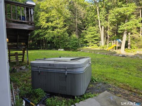 20 Fox Brook Road Hartland CT 06027