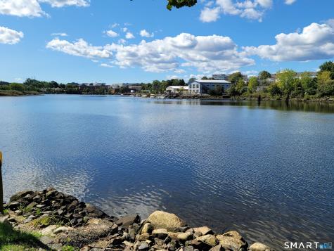 1 Daskams Lane Norwalk CT 06851