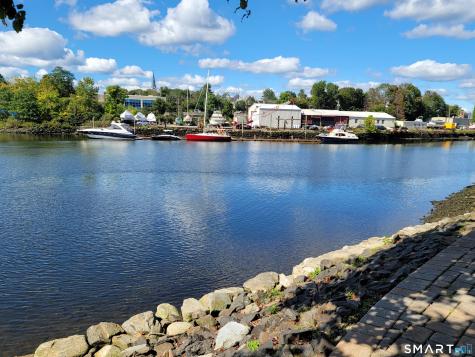 1 Daskams Lane Norwalk CT 06851