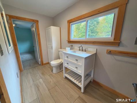 7R Silver Falls Road East Lyme CT 06333