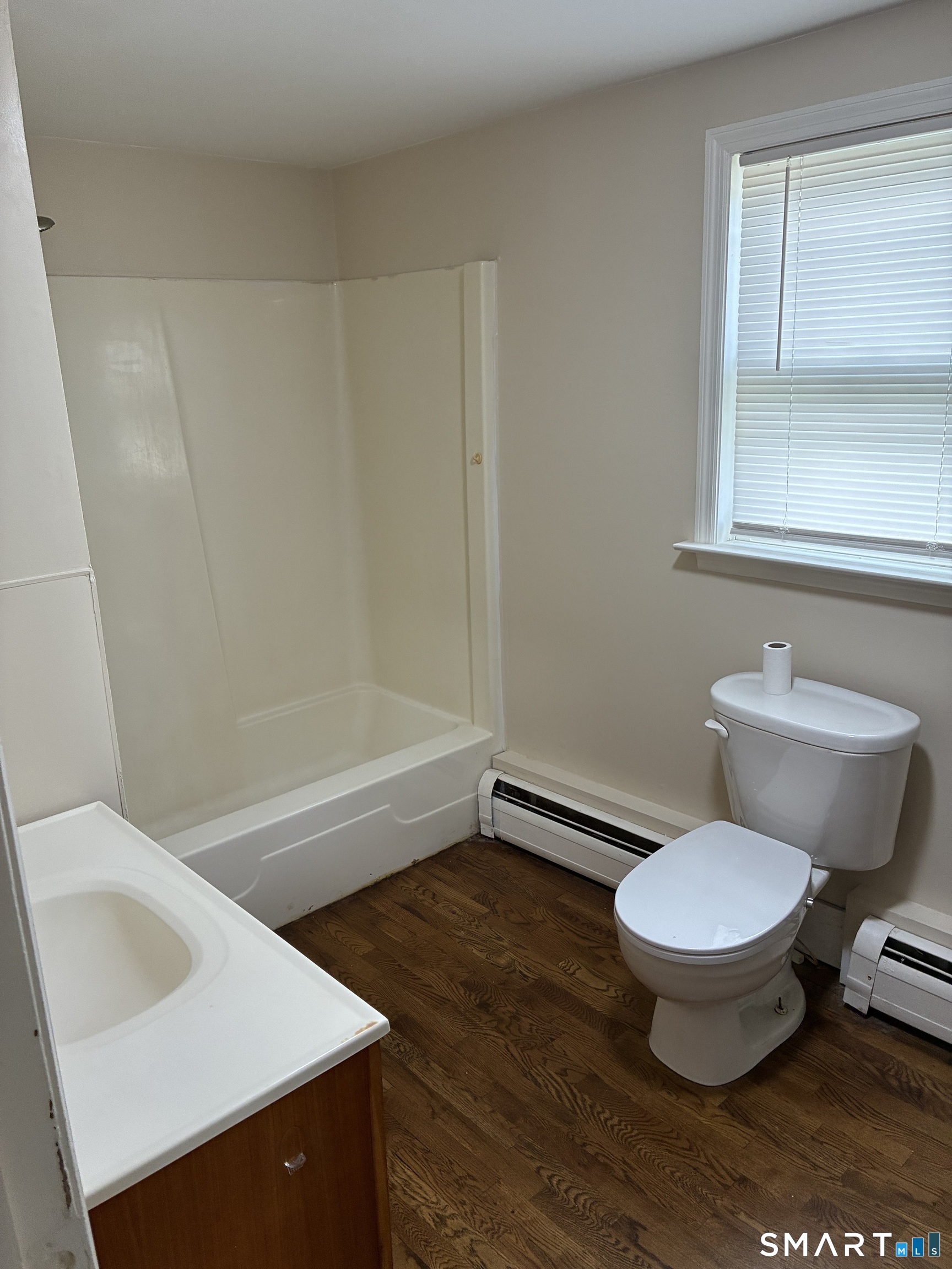 28 Comstock Street Danbury CT 06810