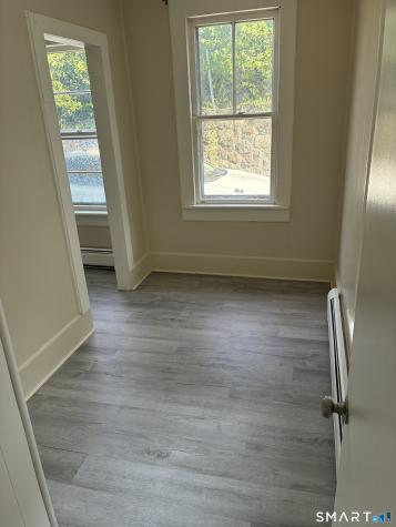 28 Comstock Street Danbury CT 06810