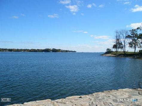 637 Cove Road Stamford CT 06902