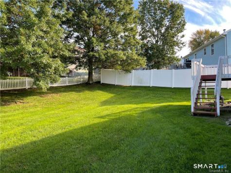 33 Gentile Place Branford CT 06405
