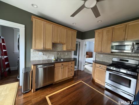 65 Park Street Shelton CT 06484