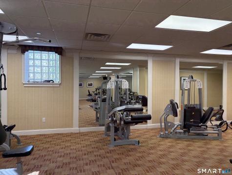 30 Schoolhouse Drive West Hartford CT 06110