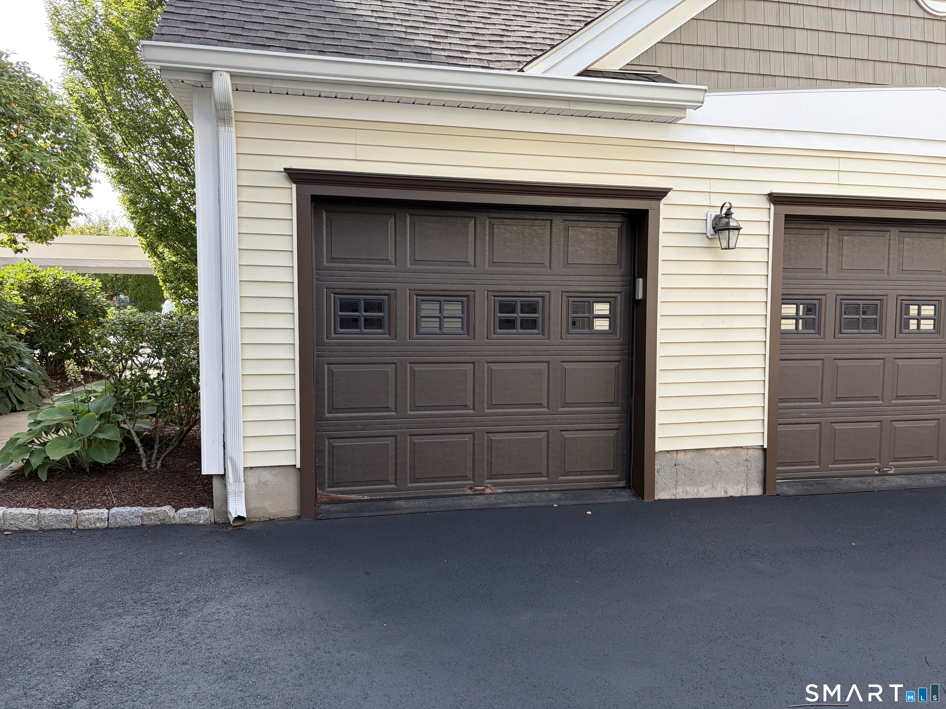 30 Schoolhouse Drive West Hartford CT 06110