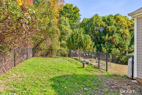 4 Hopewell Drive New Fairfield CT 06812