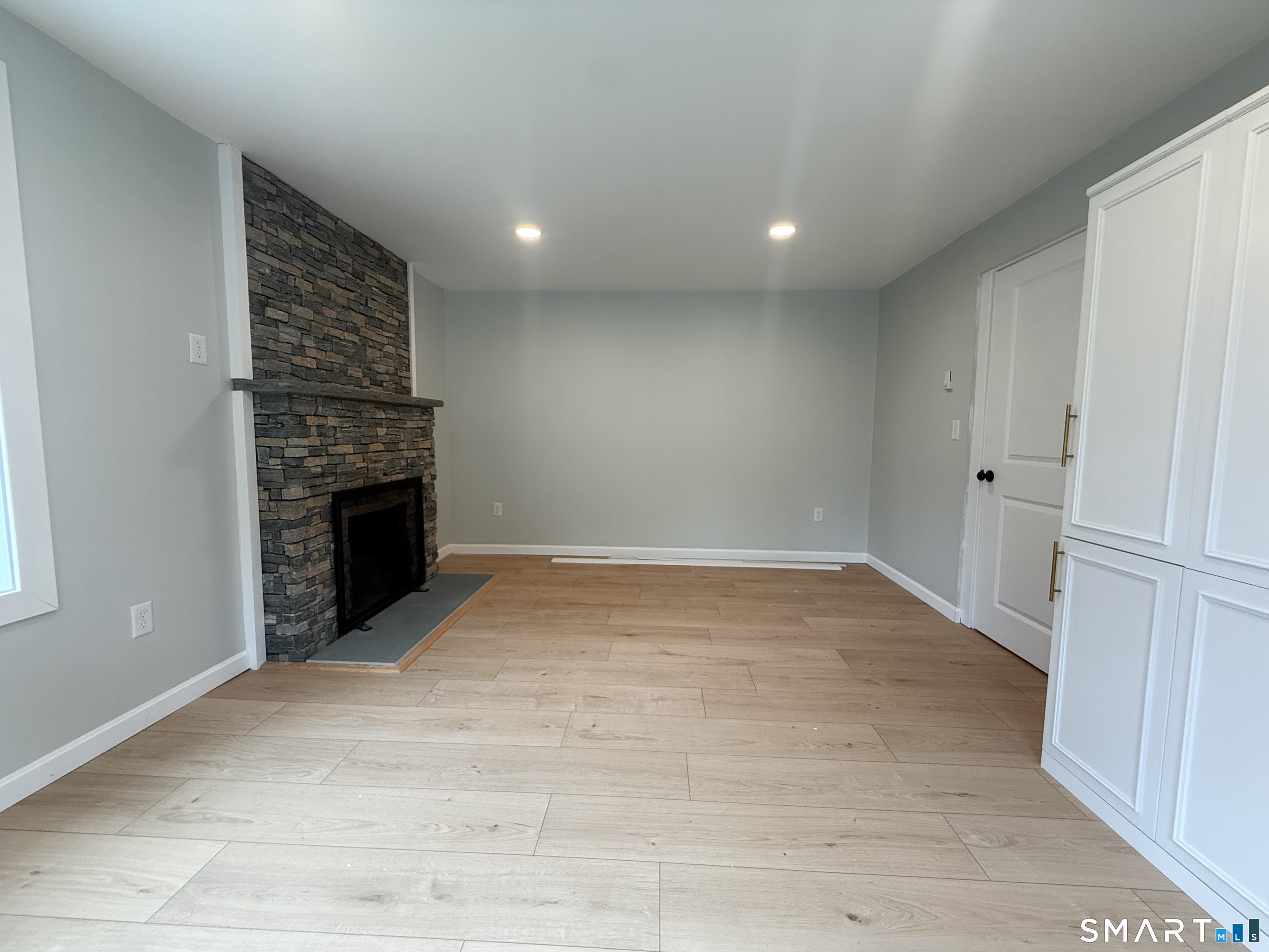 58 Norwich Road Waterford CT 06375
