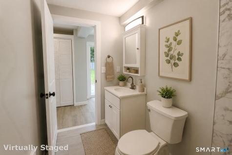 58 Norwich Road Waterford CT 06375
