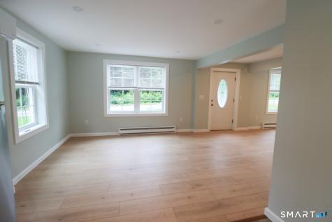 58 Norwich Road Waterford CT 06375