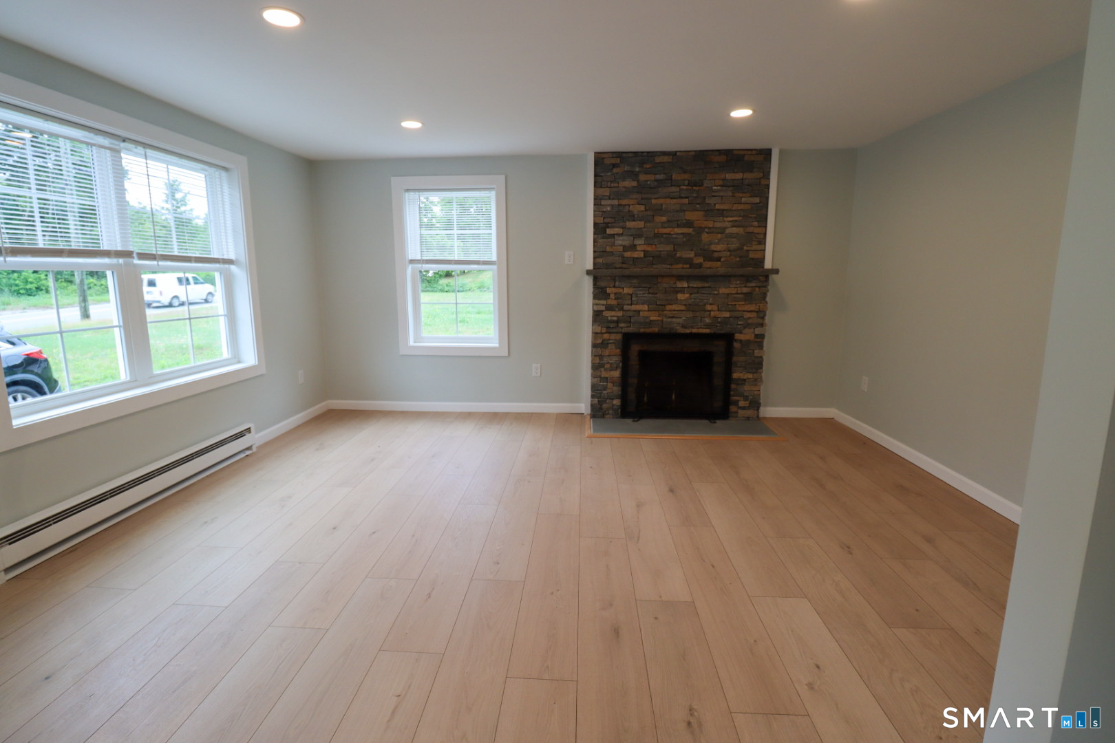58 Norwich Road Waterford CT 06375