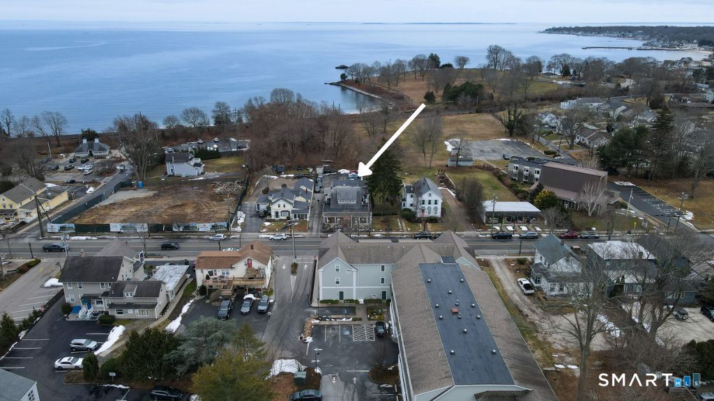 374 Main Street East Lyme CT 06357