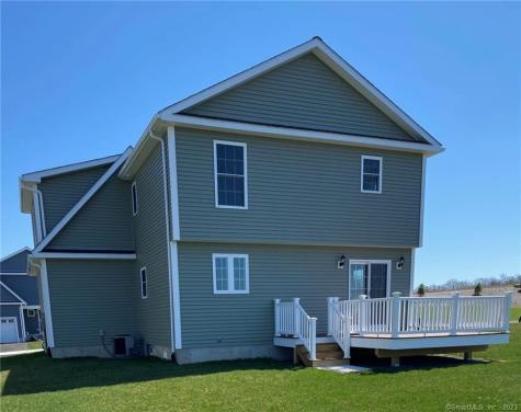 47 Rowland Farm Road Oxford CT 06478