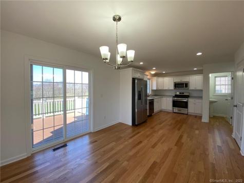 47 Rowland Farm Road Oxford CT 06478