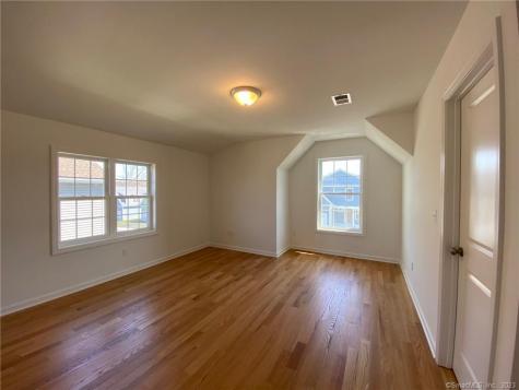 47 Rowland Farm Road Oxford CT 06478