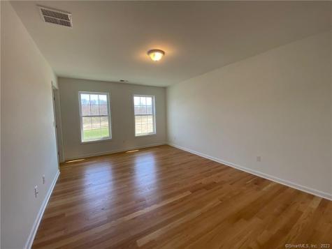 47 Rowland Farm Road Oxford CT 06478