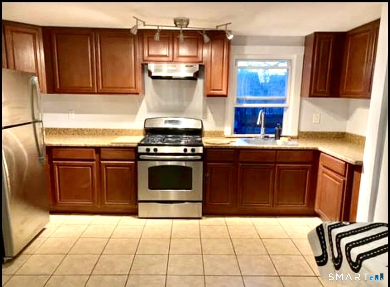 351 Clinton Avenue Bridgeport CT 06605