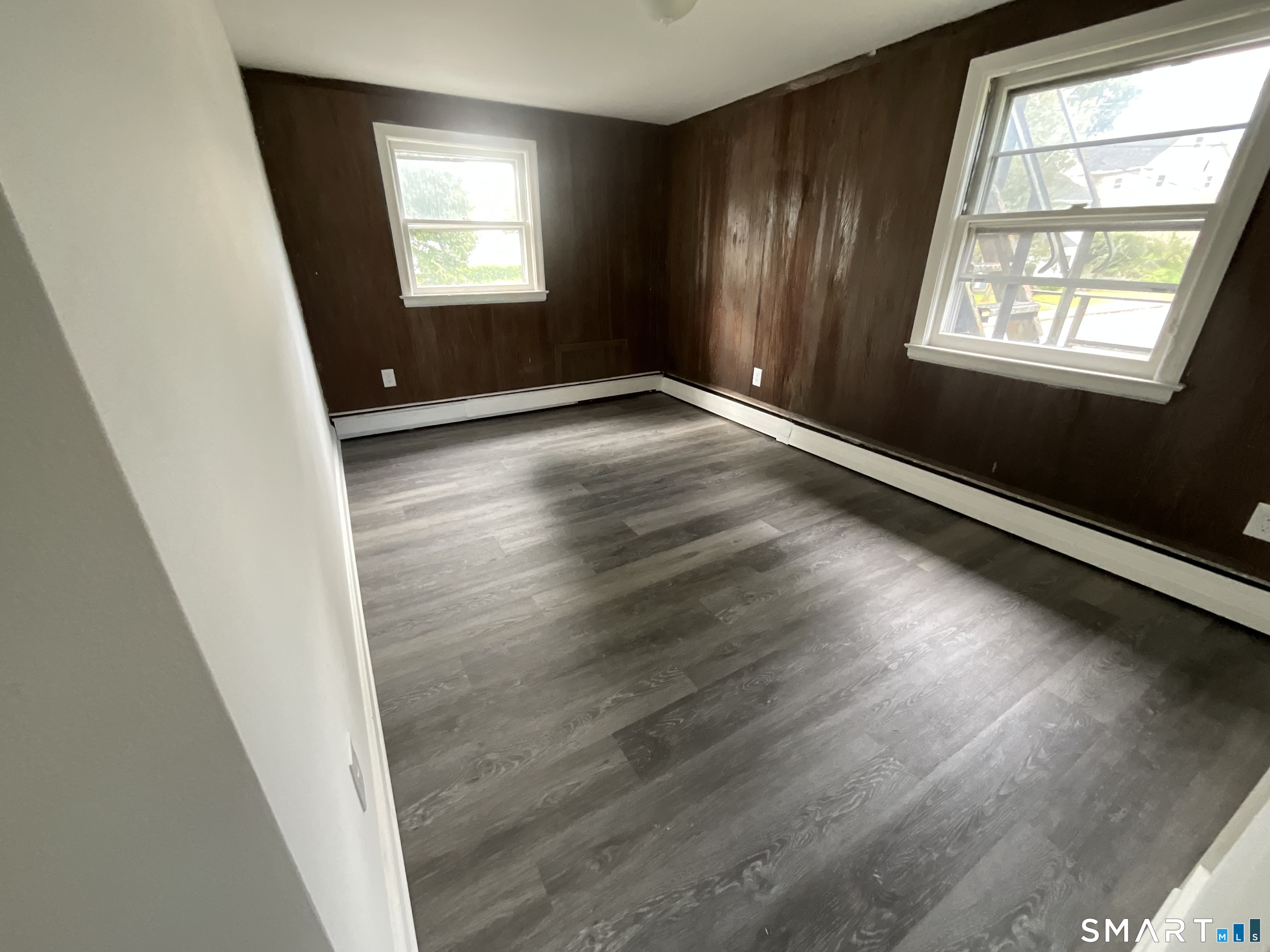 8 Burnham Street Plymouth CT 06779