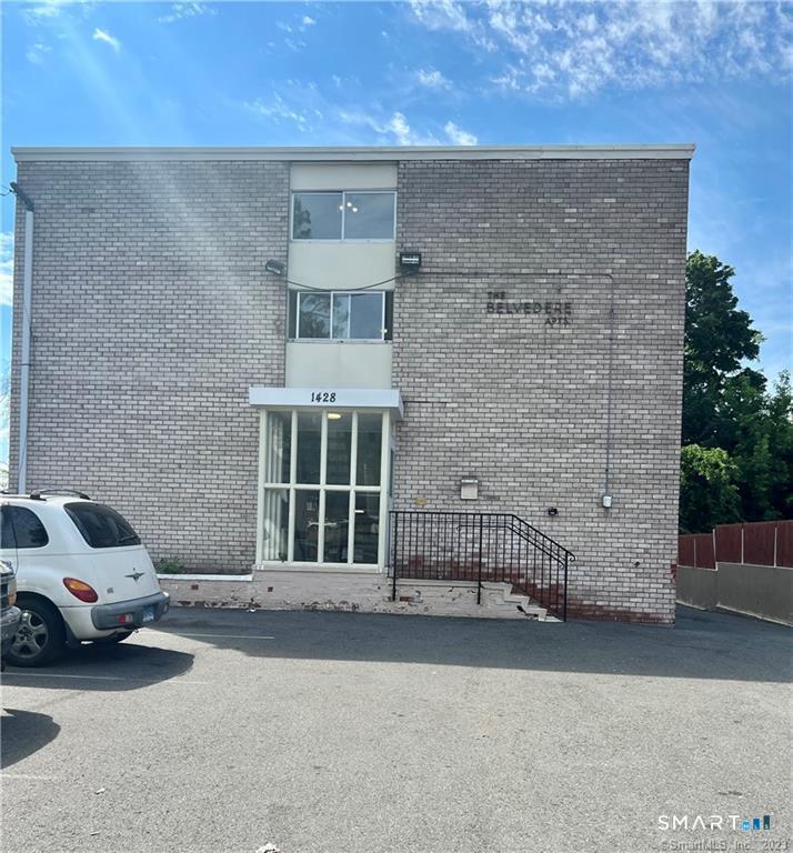 1428 North Avenue Bridgeport CT 06604