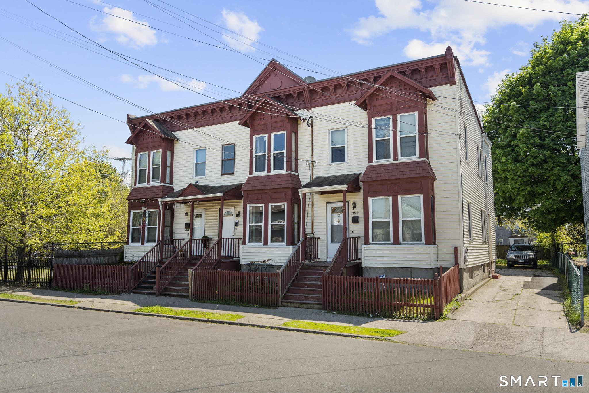 704 Maple Street Bridgeport CT 06608