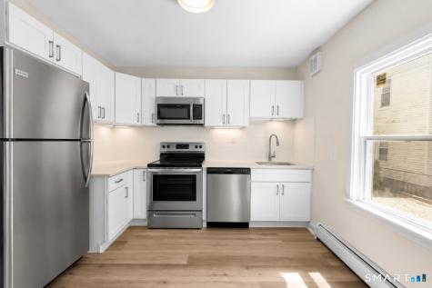 704 Maple Street Bridgeport CT 06608