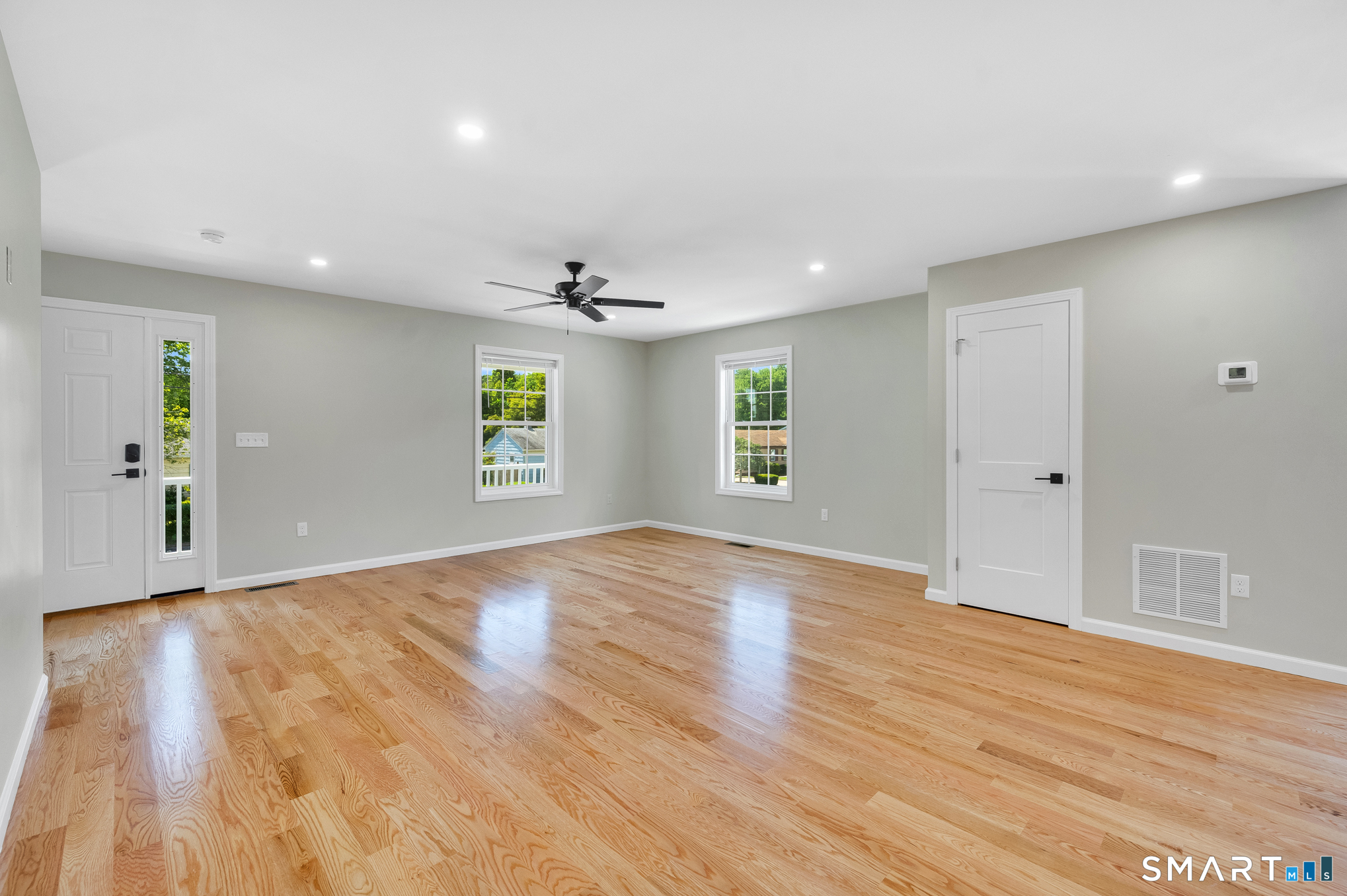 33 West End Avenue Branford CT 06405