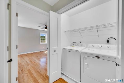 33 West End Avenue Branford CT 06405