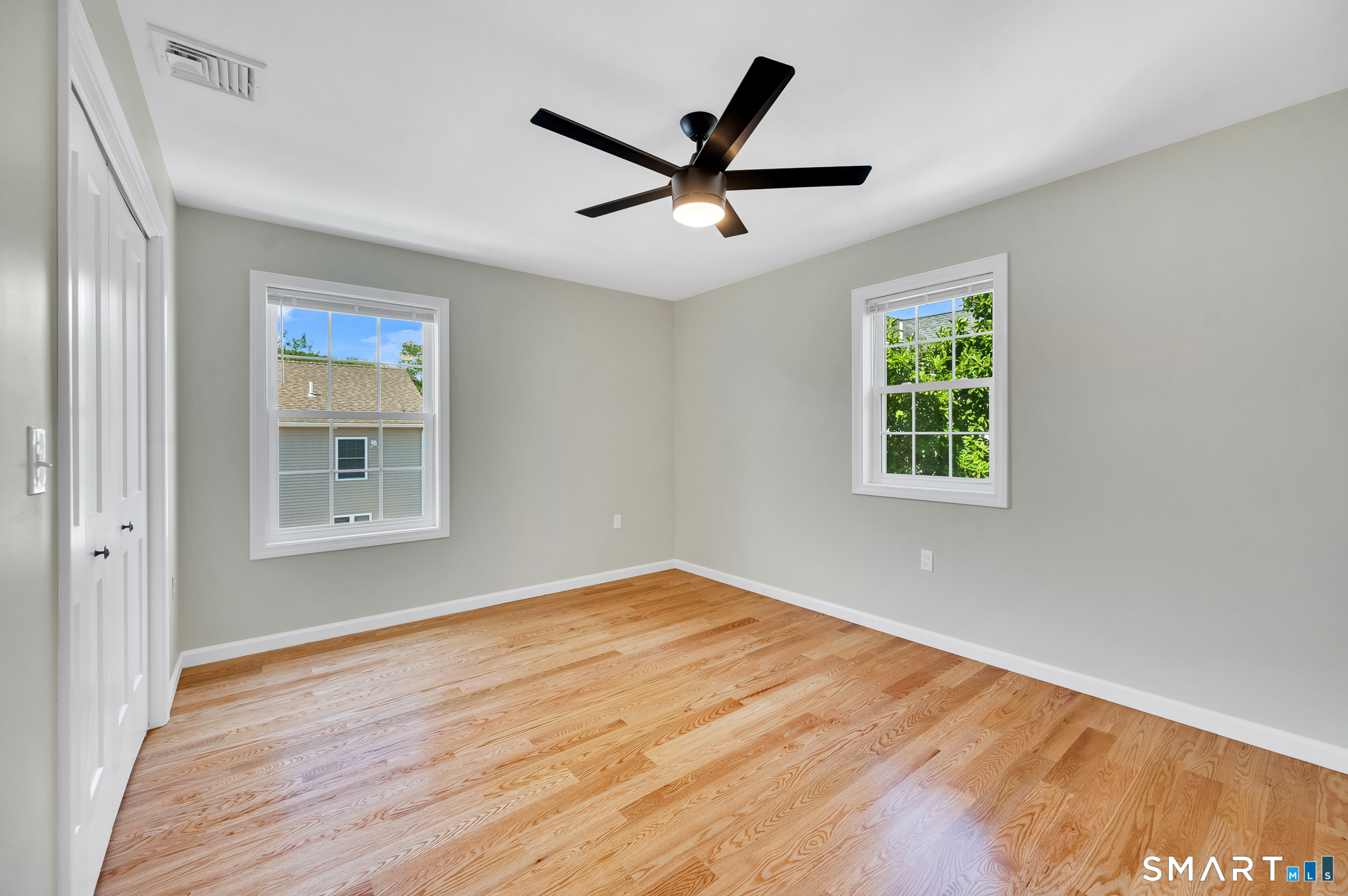 33 West End Avenue Branford CT 06405