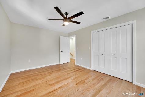 33 West End Avenue Branford CT 06405