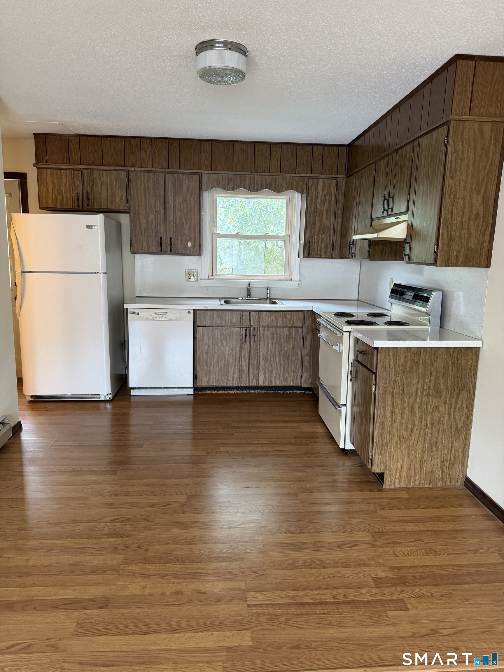 90 Burton Street Watertown CT 06795