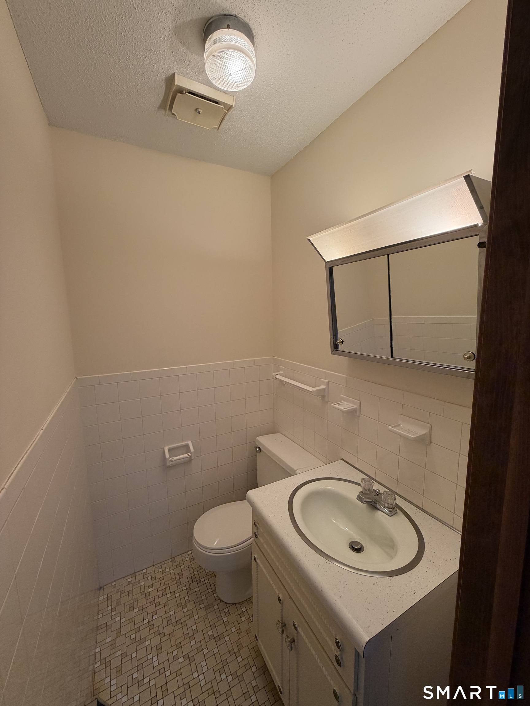 90 Burton Street Watertown CT 06795
