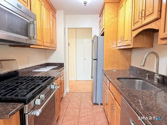 2625 Park Avenue Bridgeport CT 06604
