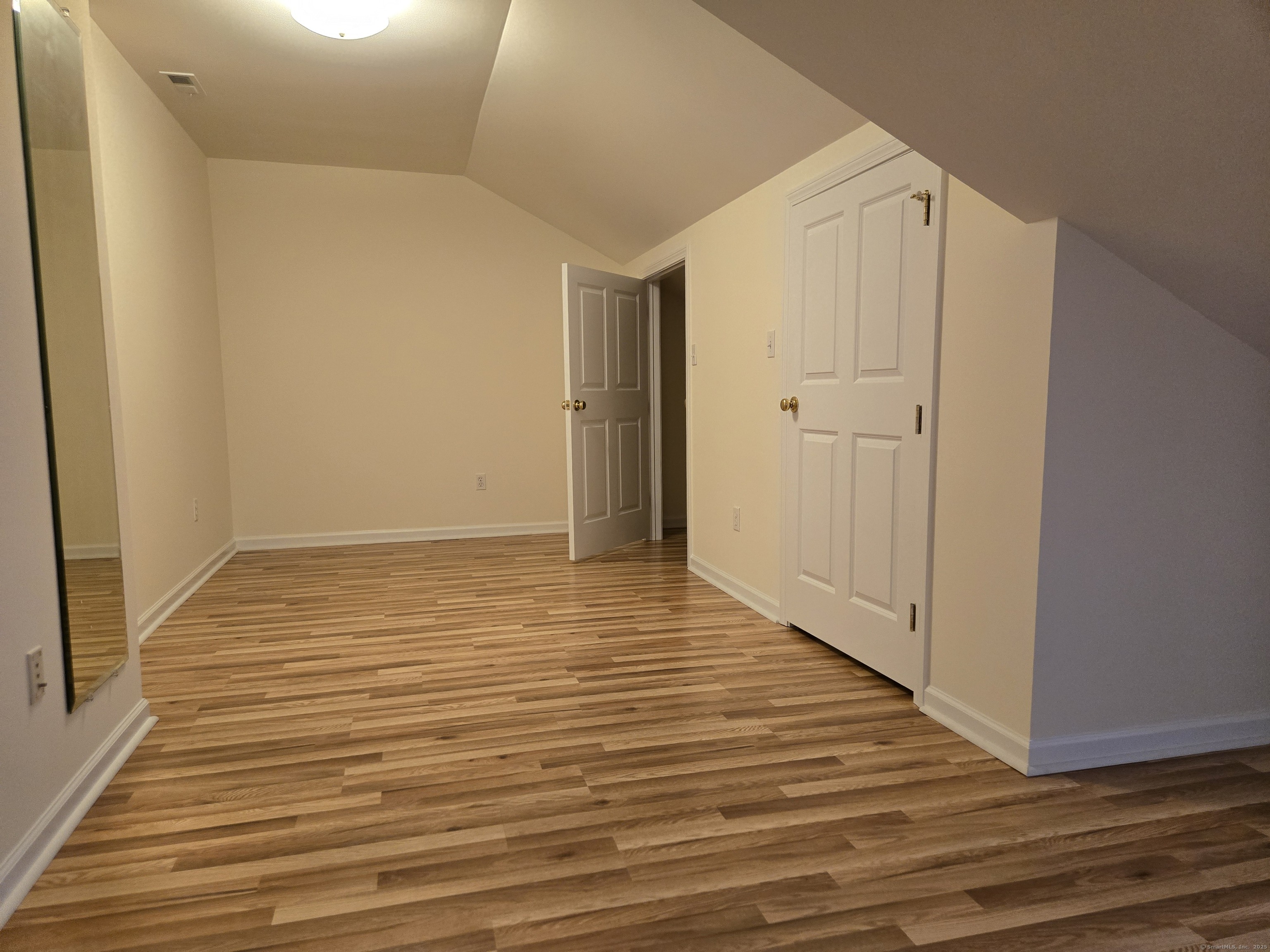 511 Elm Street North Haven CT 06473