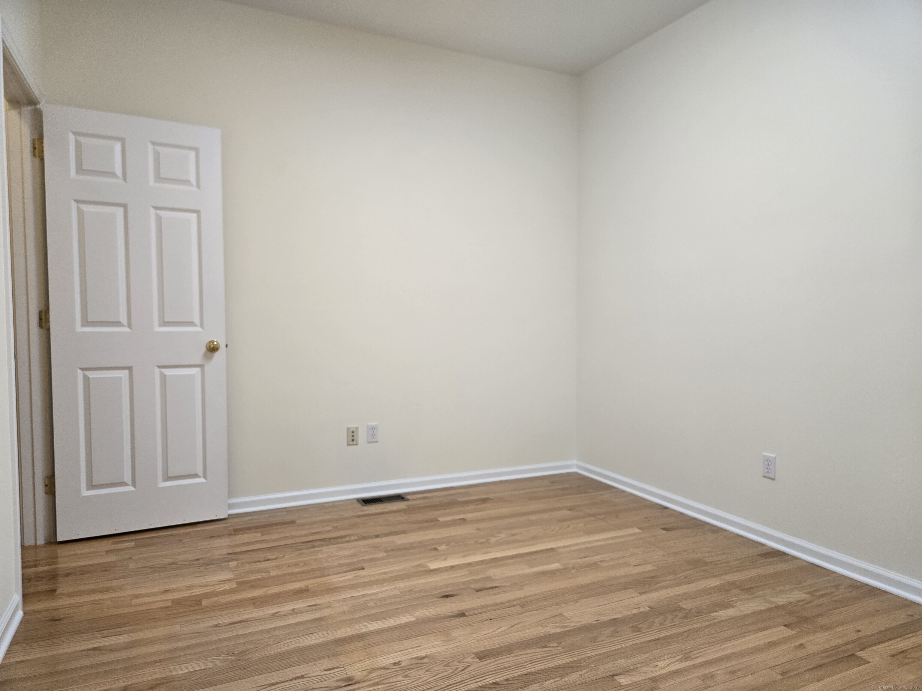 511 Elm Street North Haven CT 06473