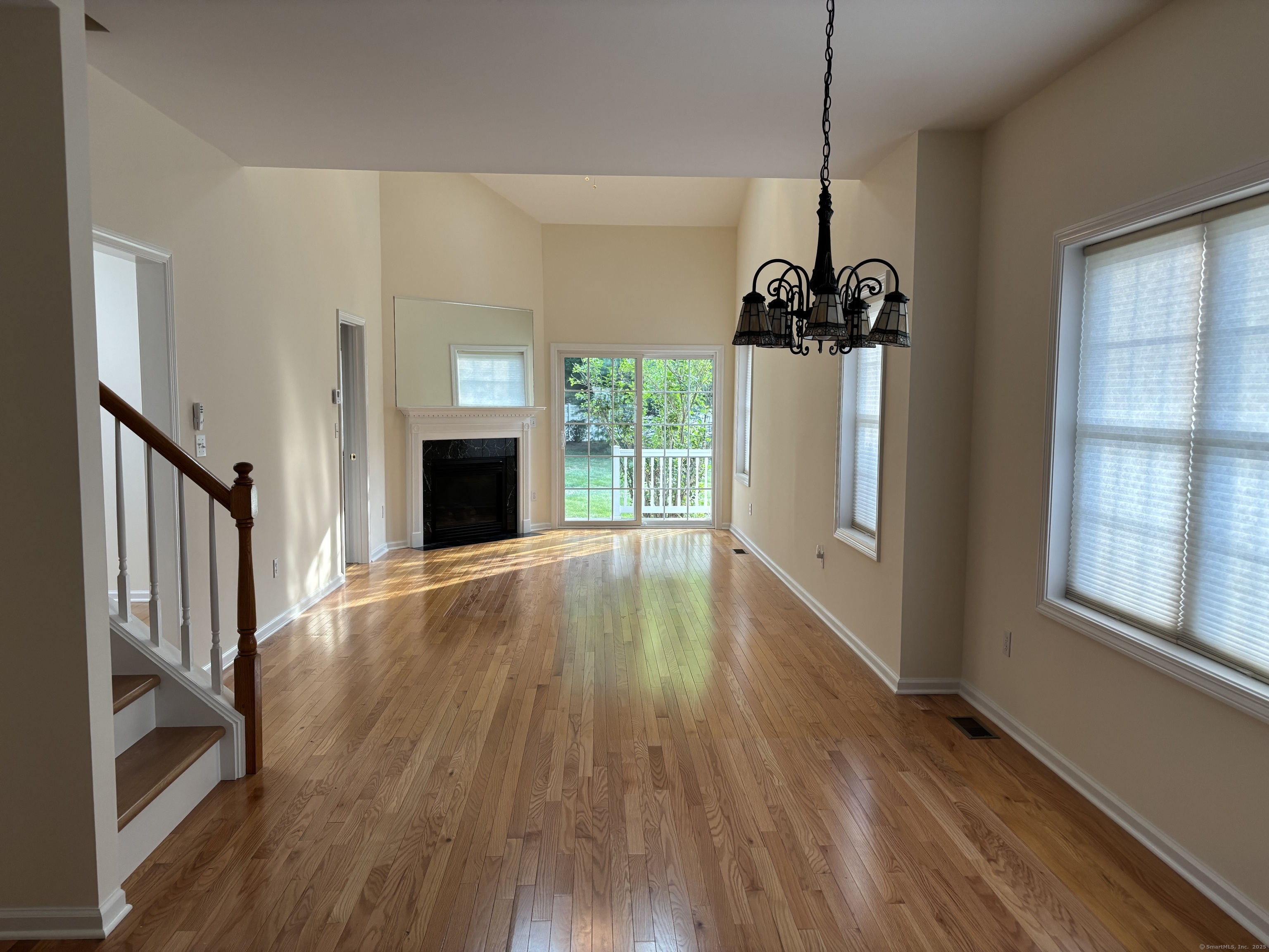511 Elm Street North Haven CT 06473