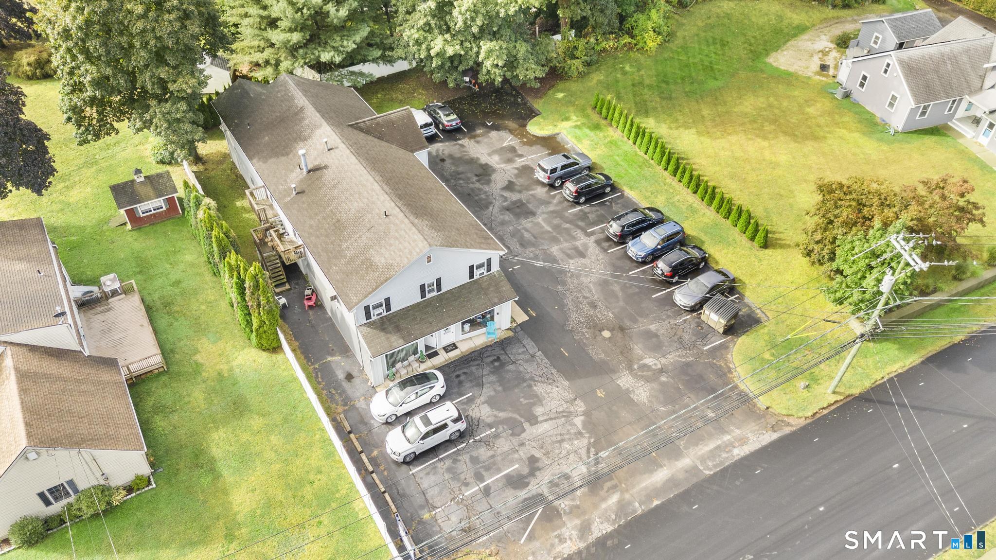 184 Maple Street Branford CT 06405