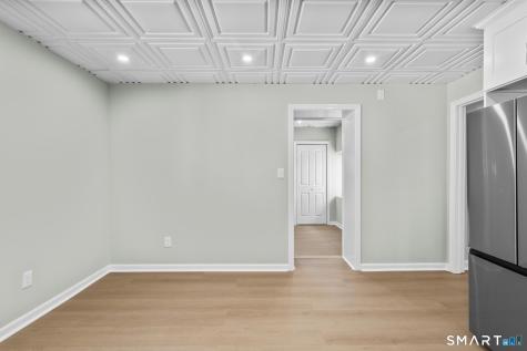 184 Maple Street Branford CT 06405