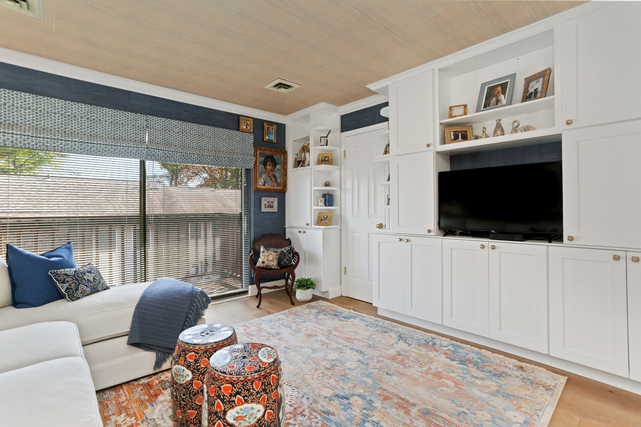 376 Knapps Highway Fairfield CT 06825