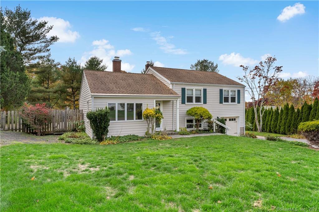 4 Woodvale Road Extension Branford CT 06405