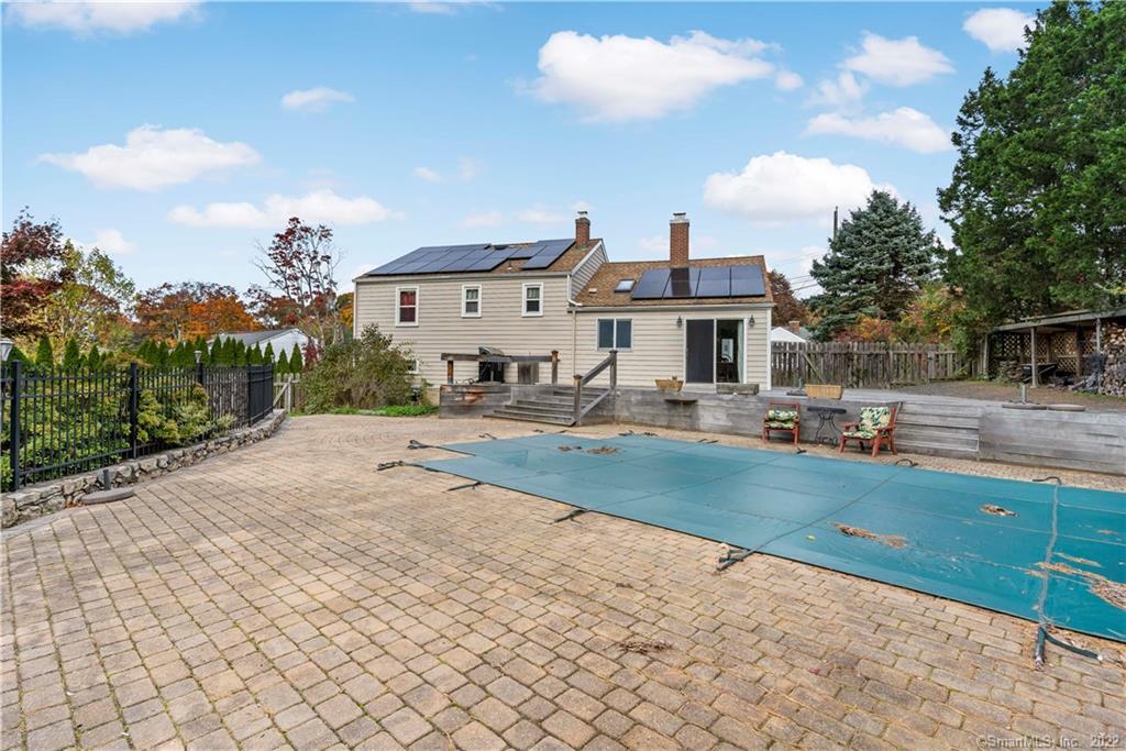 4 Woodvale Road Extension Branford CT 06405