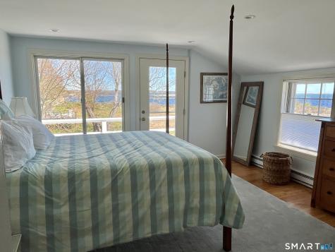 39 Main Street Stonington CT 06378