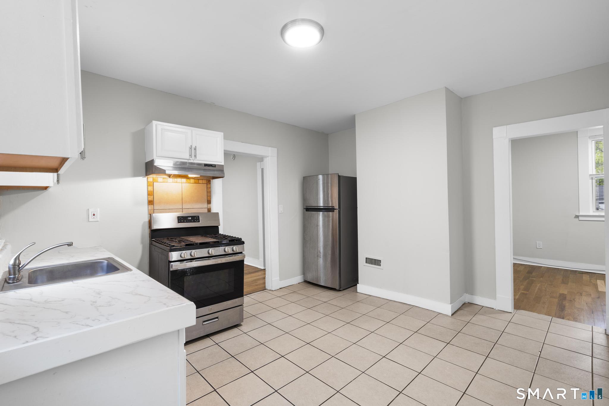 693 Dixwell Avenue New Haven CT 06511