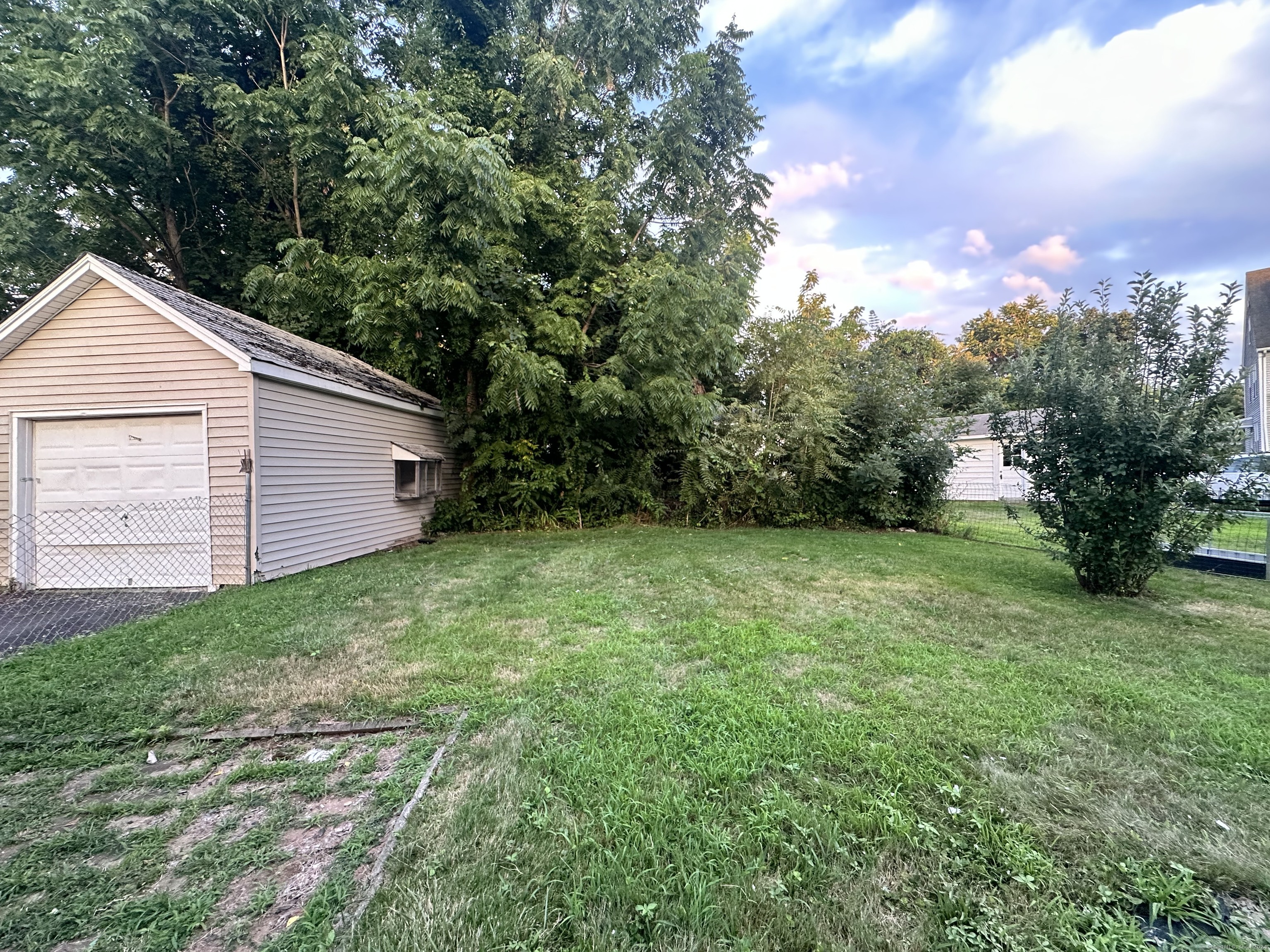 6 Wellington Street New Britain CT 06053