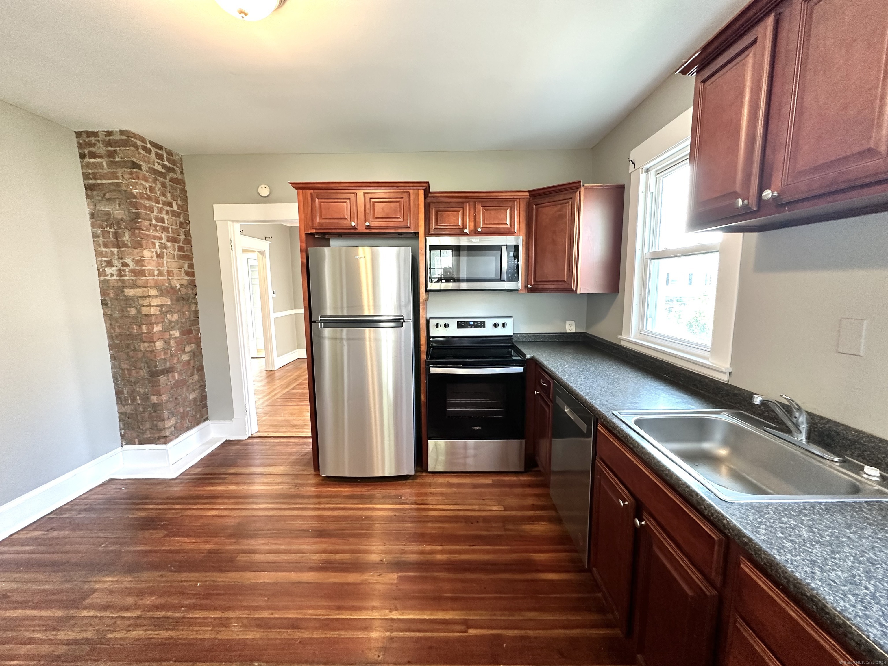6 Wellington Street New Britain CT 06053