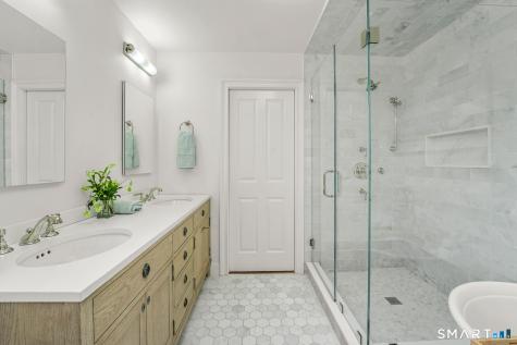 16 Island Way Westport CT 06880