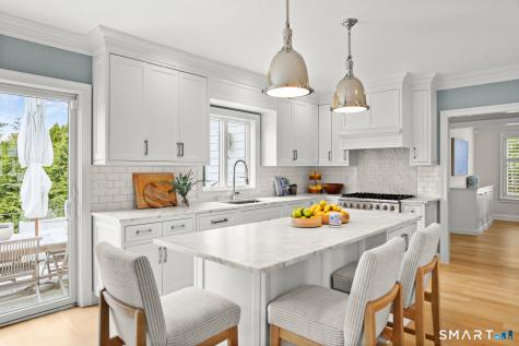 16 Island Way Westport CT 06880